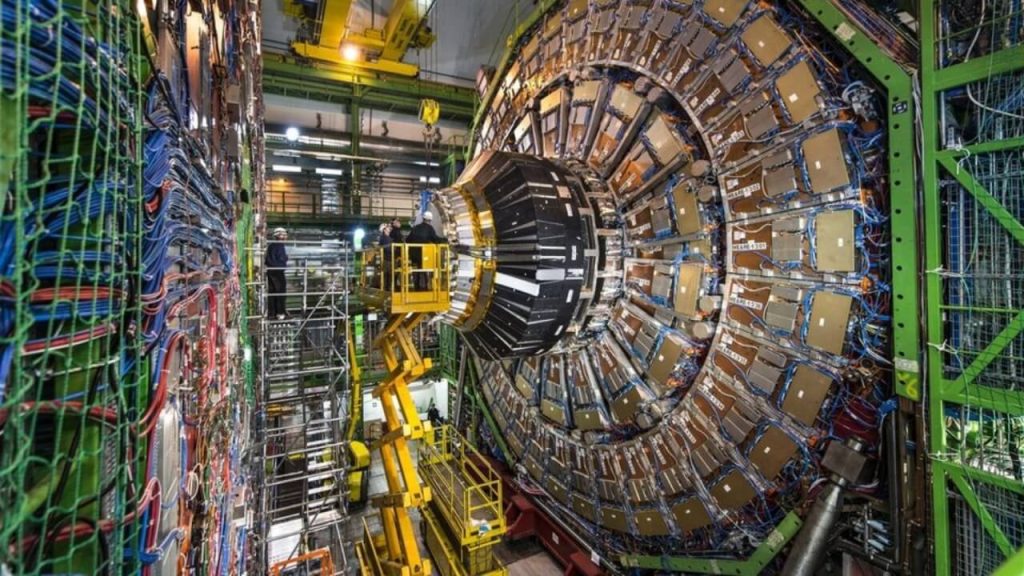 cern private förderung