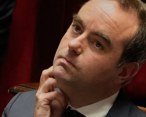 frankreich-haushalt-notgesetz-verlaengerung