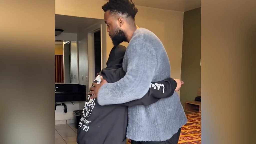 tylor-chase-kollege-hilft