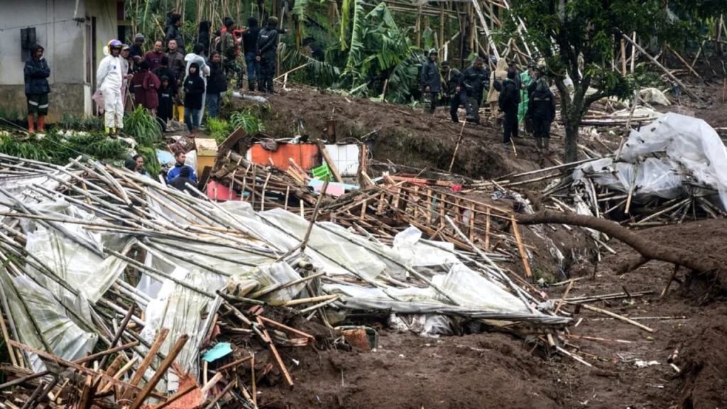 erdrutsch-indonesien-tote-vermisste