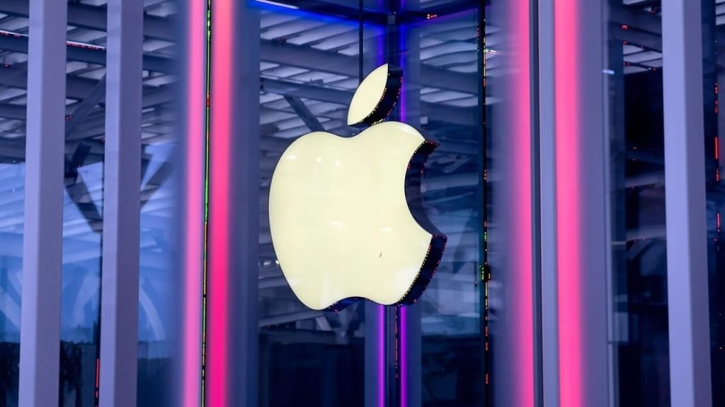 apple-ki-anstecknadel