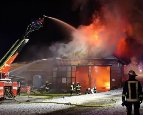 feuerwehrmann-stirbt-fulda-brand