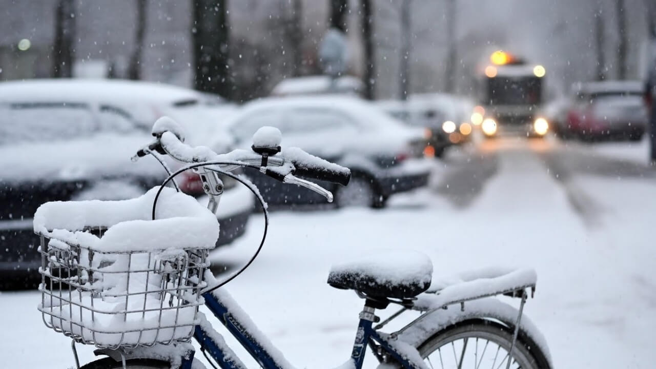 winterchaos-glätte-flugausfälle-vogtland