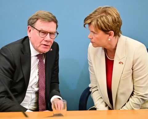 wadephul-schattenflotte-ostsee