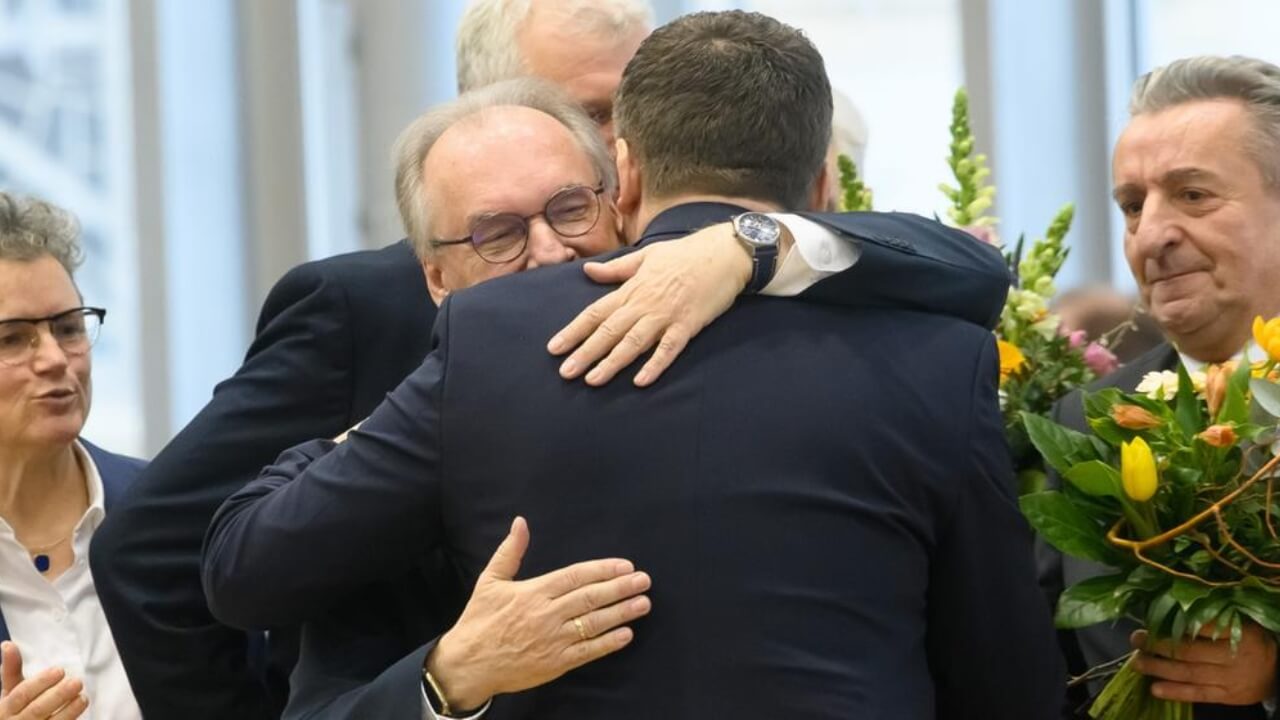 schulze-afd-sachsen-druck ​