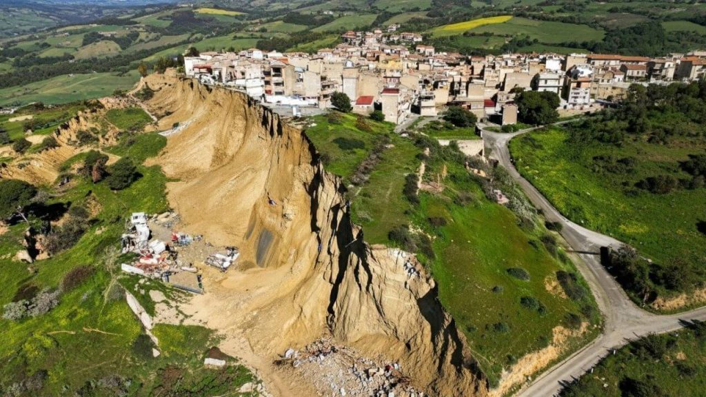 erdrutsch-niscemi-sizilien-notstand