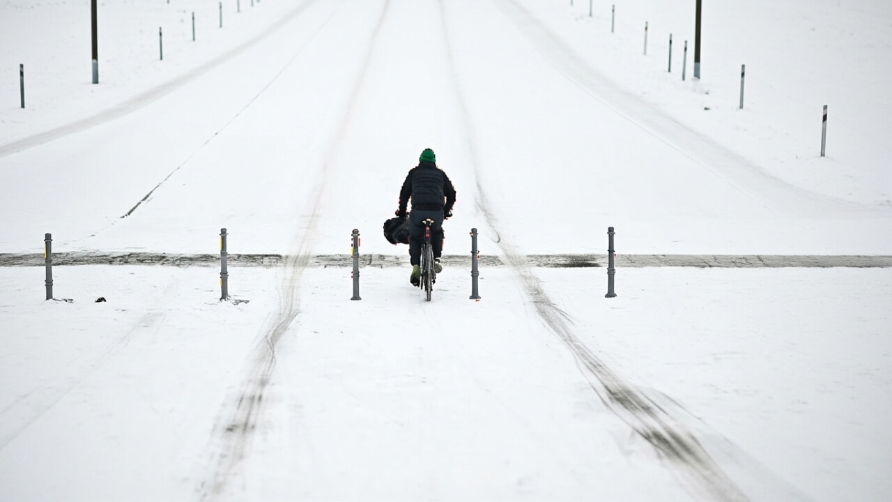 Schnee walzt quer Deutschland