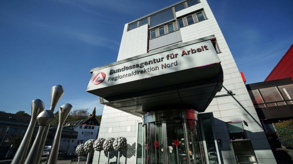 arbeitsagentur-daten-polizei-aufbauen