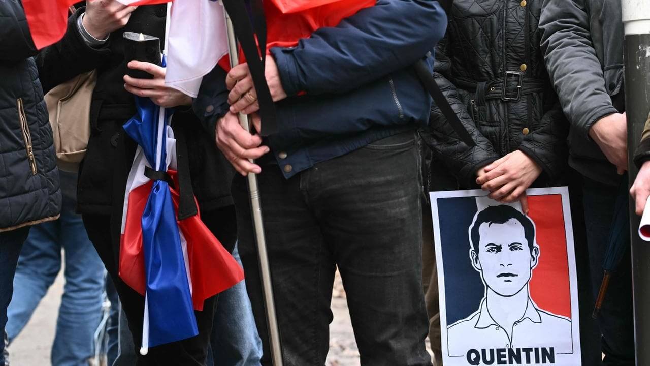 frankreich-auflösen-gewaltbereite-gruppen