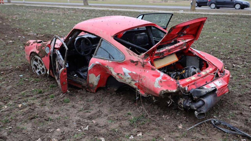 super-porsche-acker-crash