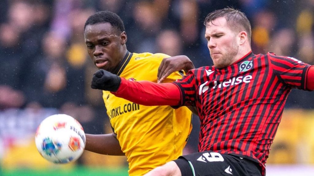 hannover-96-dynamo-spiel