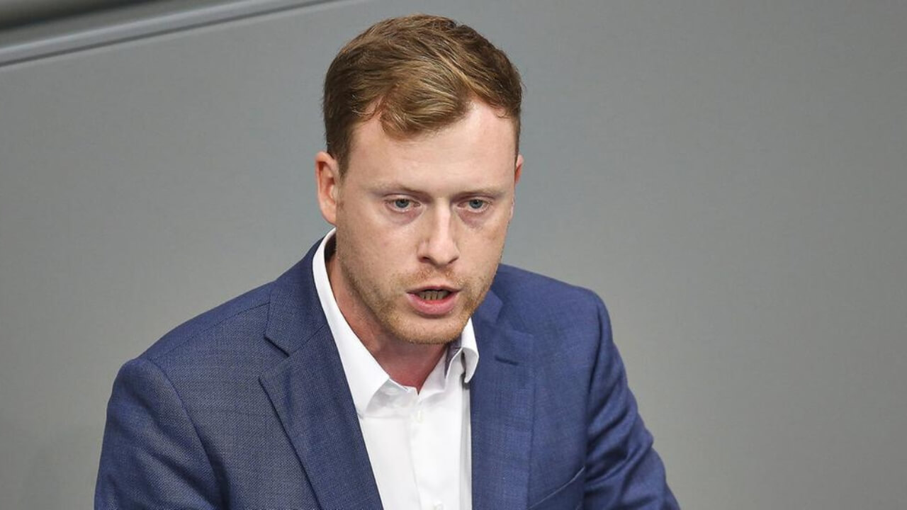 afd-abgeordneten-raus-wirft