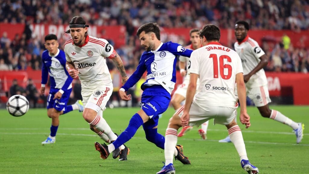 sevilla-atletico-madrid-duell