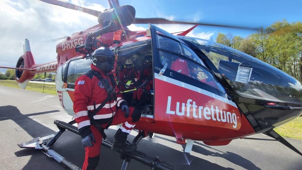 hubschrauber-retten-seilwinde-ertrinken