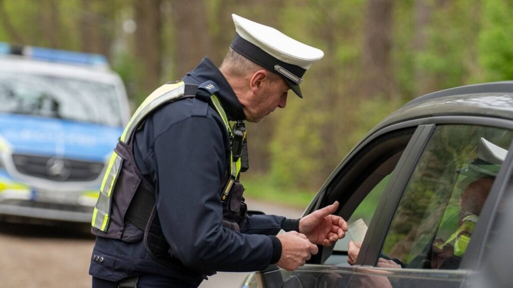 verkehrspolizei-news-speedweek