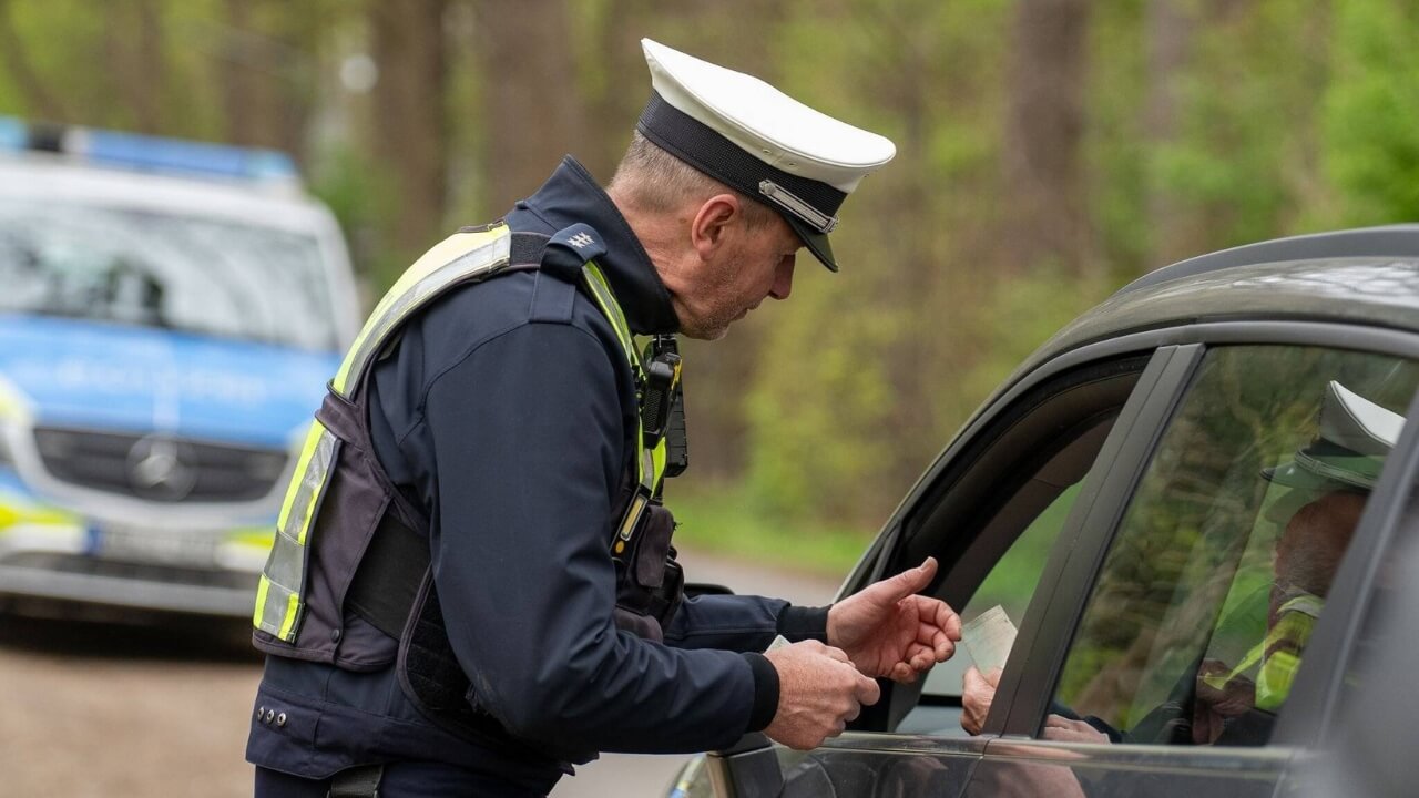 verkehrspolizei-news-speedweek