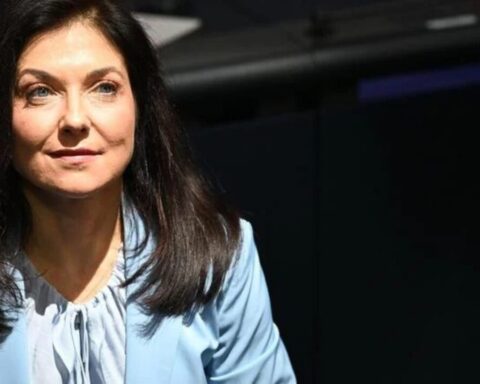 ministerium-mail-dienstpflicht-verletzung