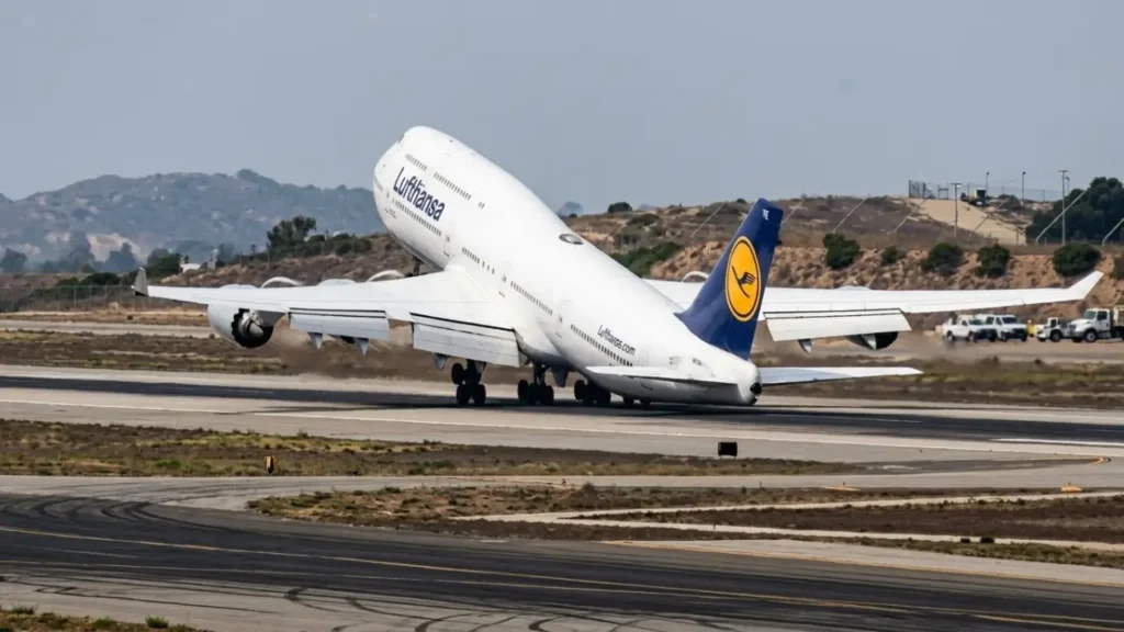 boeing-747-lufthansa-heckaufschlag