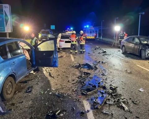geisterfahrerunfall-wels-frontalcrash-toter