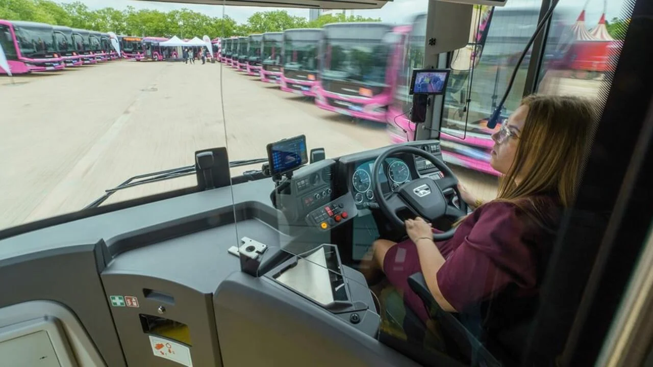 bahn-busse-man-byd